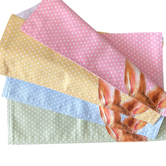 ISAAC MIZRAHI FARMHOUSE EASTER BUNNY 13X19 PLACEMATS SET OF 4 POP OF COLOR NEW - Picture 2 of 7